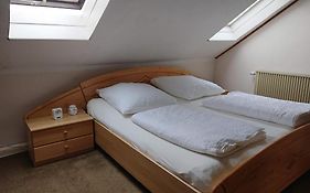 Ferienwohnung In Laendliche Gegend Die Zum Verweilen Einlaedt